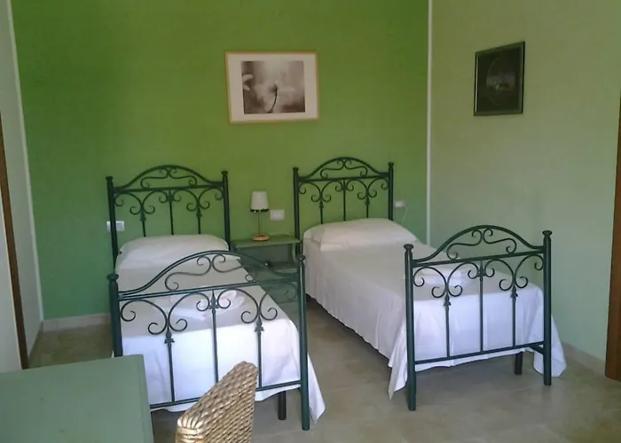 فندق مبيت وإفطار Uliveto Del Gargano فيستَ