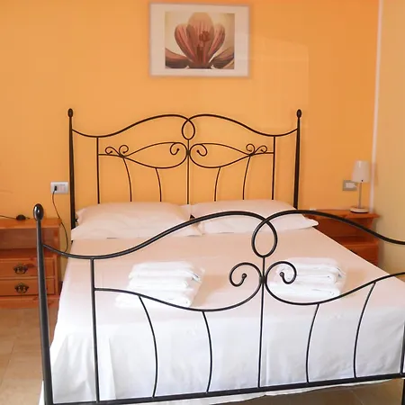 Uliveto Del Gargano Frühstückspension *