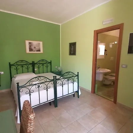 Uliveto Del Gargano Bed & Breakfast