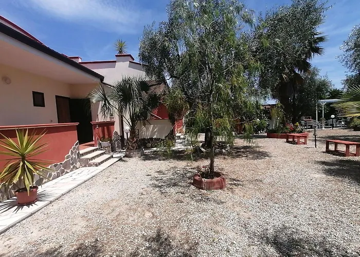 Bed and breakfast Uliveto Del Gargano 4*