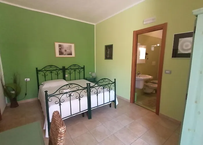 Uliveto Del Gargano Bed and breakfast